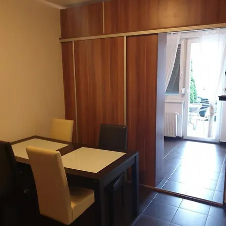Prima Ospite Apart Otel *